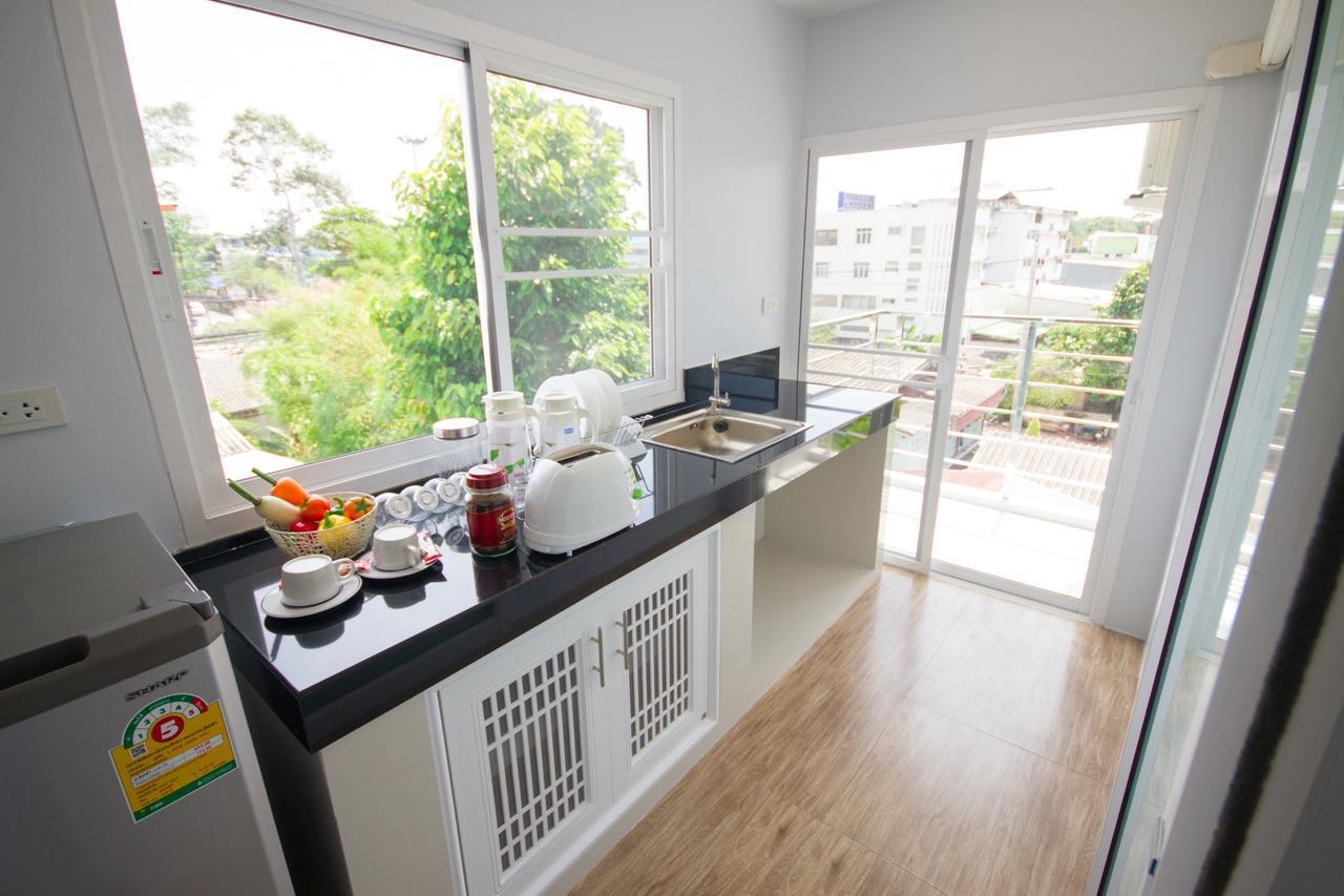 Charisma Residence Районг Екстериор снимка