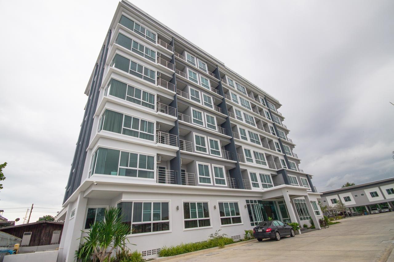 Charisma Residence Районг Екстериор снимка